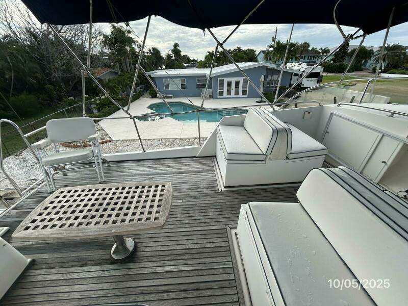 42' Grand Banks flybridge port