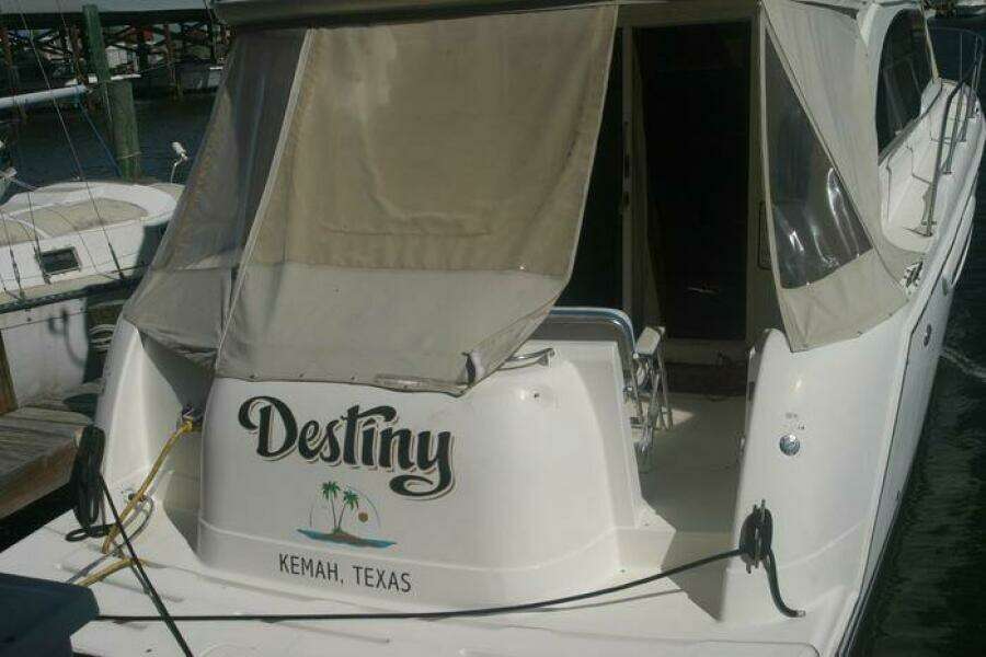 2005 Meridian 411 Sedan