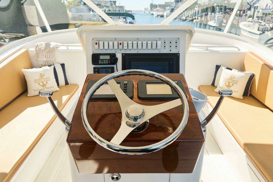 2003 Egg Harbor Predator Express