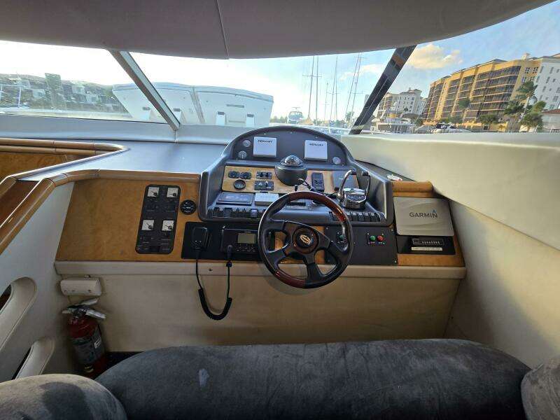 1997 Sunseeker Manhattan 48