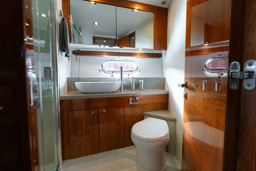 2014 Sunseeker Predator 60