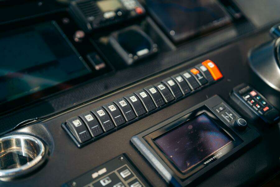 2014 Sunseeker Predator 60