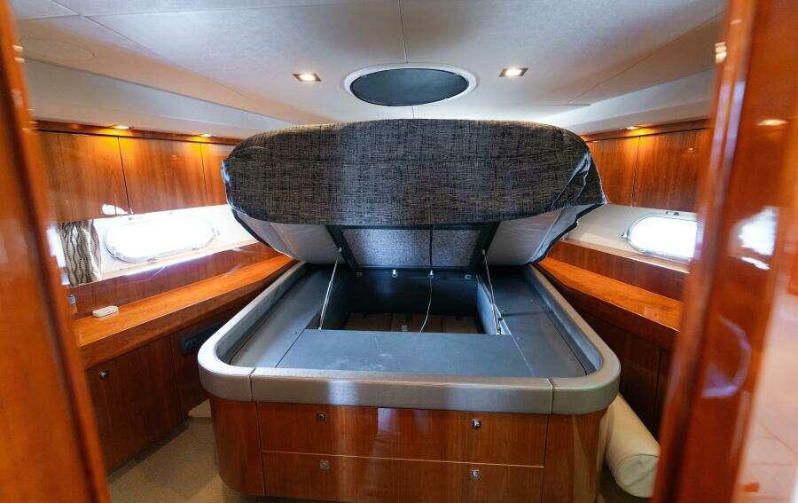 2014 Sunseeker Predator 60
