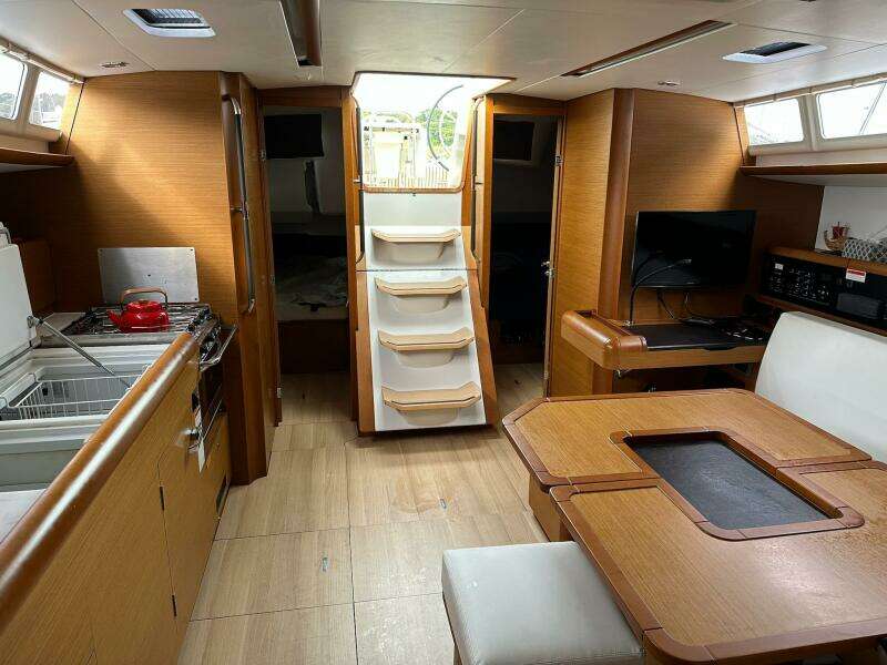 2018 Jeanneau Sun Odyssey 479