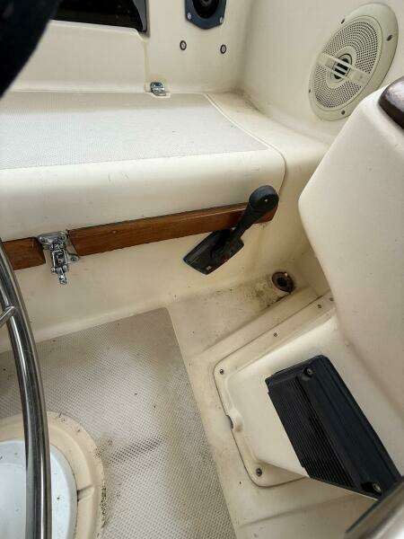 1991 Island Packet IP-29