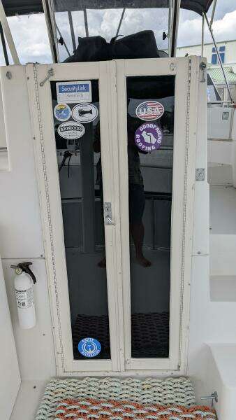 1994 Carver 370 AFT CABIN