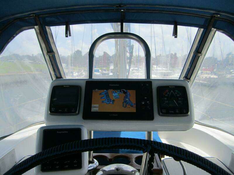 1985 Endeavour 38 CC