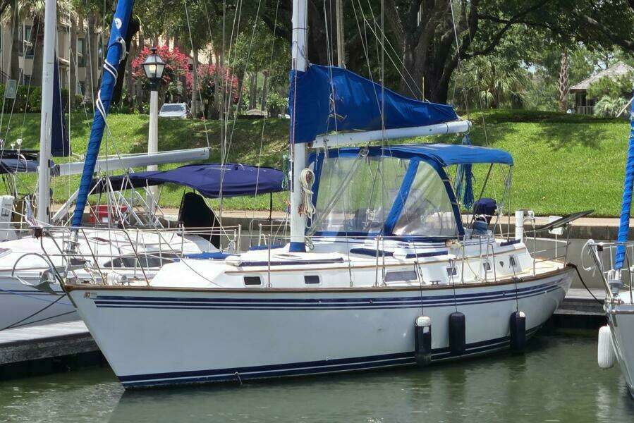 1985 Endeavour 38 CC