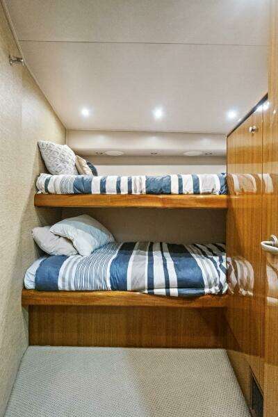 2008 Viking 74 Enclosed Bridge