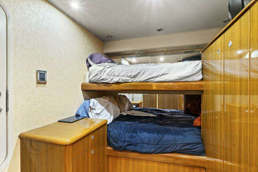 2008 Viking 74 Enclosed Bridge