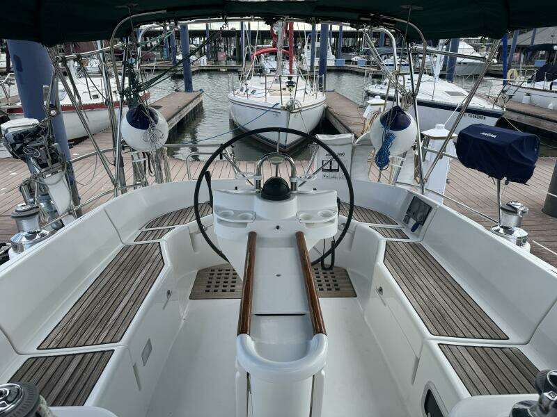 2000 Beneteau 461