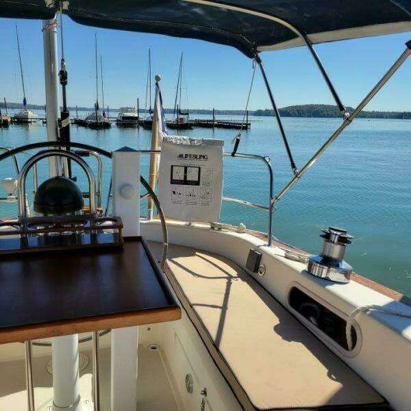 1984 Pearson Pearson 386