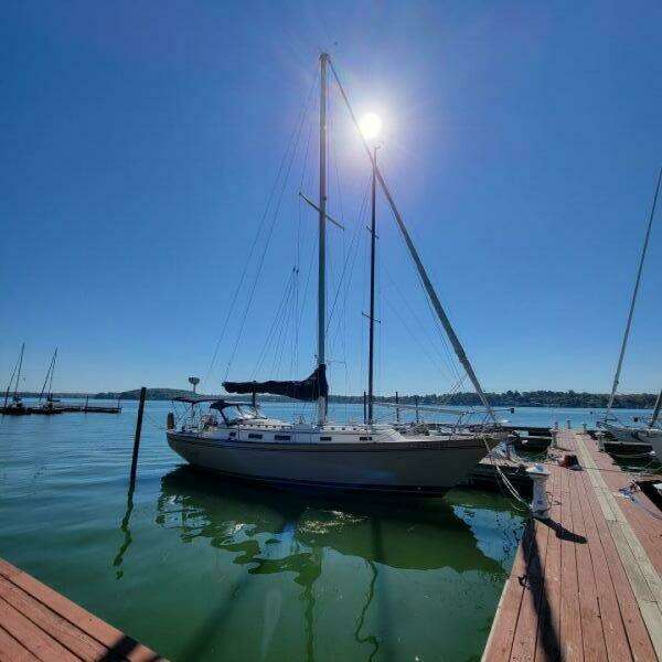 1984 Pearson Pearson 386