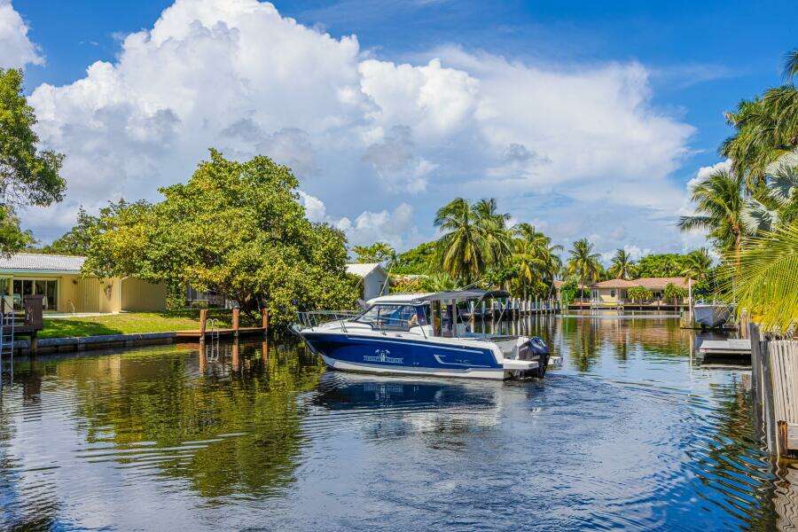 2022 Jeanneau NC 795 Series 2