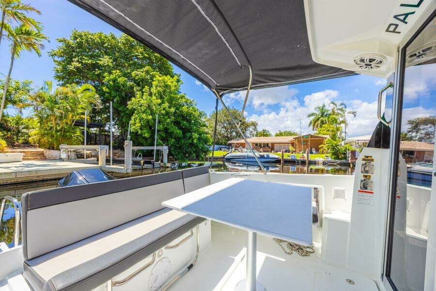 2022 Jeanneau NC 795 Series 2