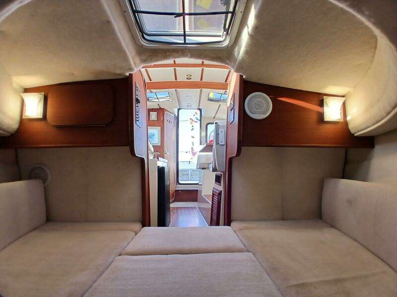 2009 Ranger Tugs R-25