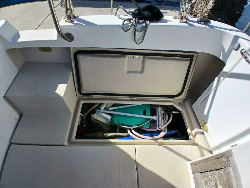 2009 Ranger Tugs R-25