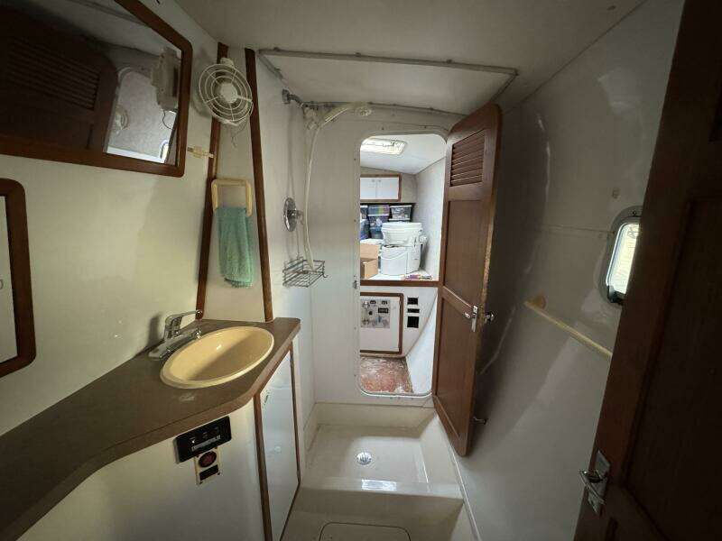 1999 Manta 40 Sail Catamaran