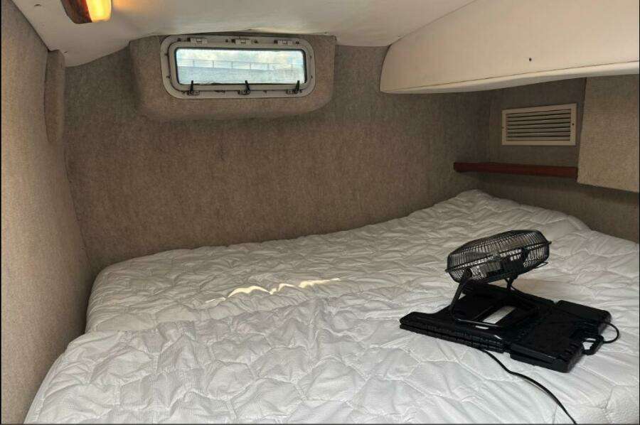 1999 Manta 40 Sail Catamaran