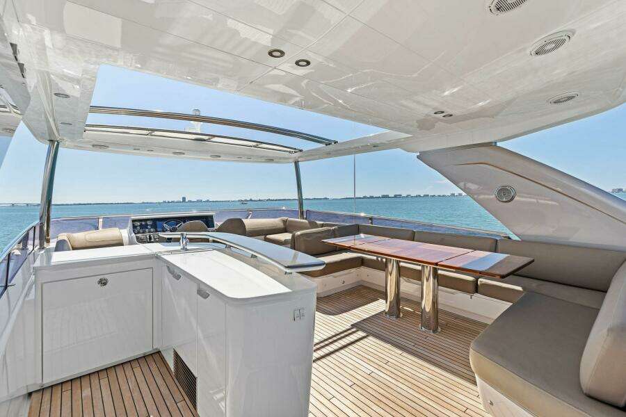2018 Princess Y75 Motor Yacht