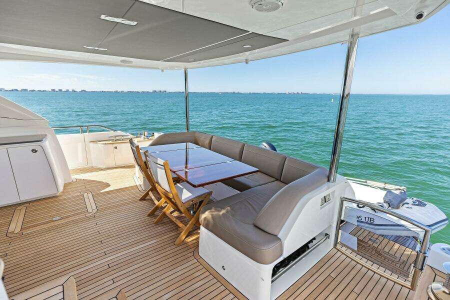 2018 Princess Y75 Motor Yacht