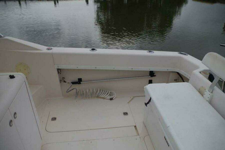 1994 Intrepid 376 Walkaround