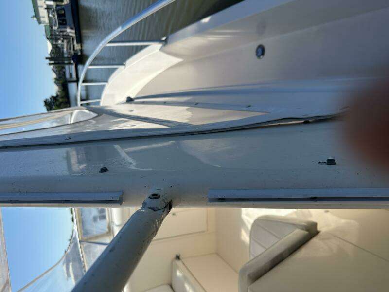 1994 Intrepid 376 Walkaround