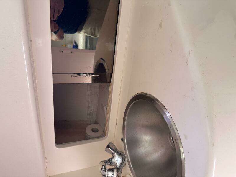 1994 Intrepid 376 Walkaround