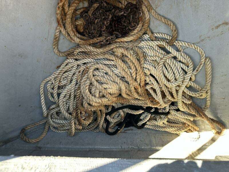 1994 Intrepid 376 Walkaround