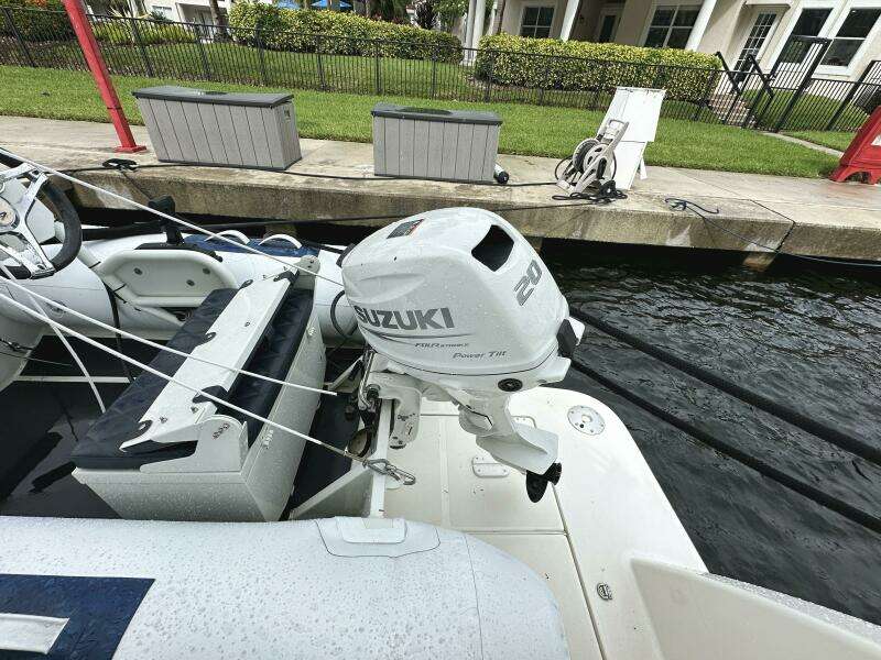 2014 Ferretti Yachts 530