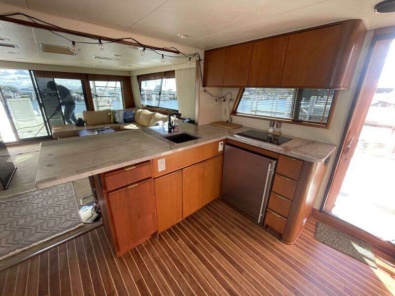 1993 Viking 50 Motor Yacht