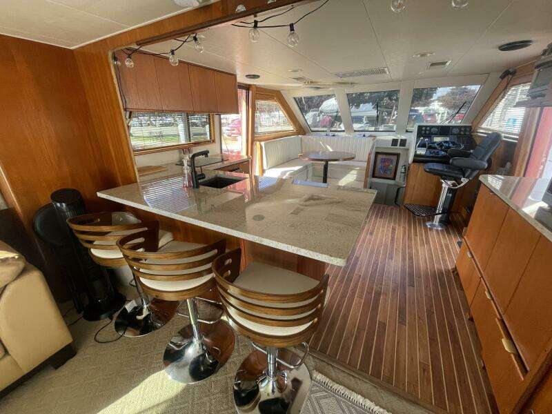 1993 Viking 50 Motor Yacht