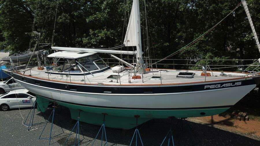 1984 Hallberg-Rassy 