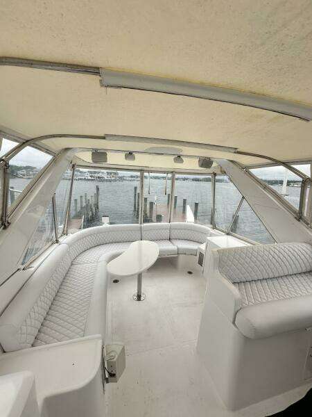 2002 McKinna 57 Pilothouse