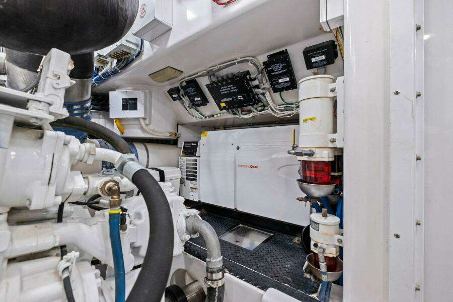 2012 82 Viking Convertible - Lady Di