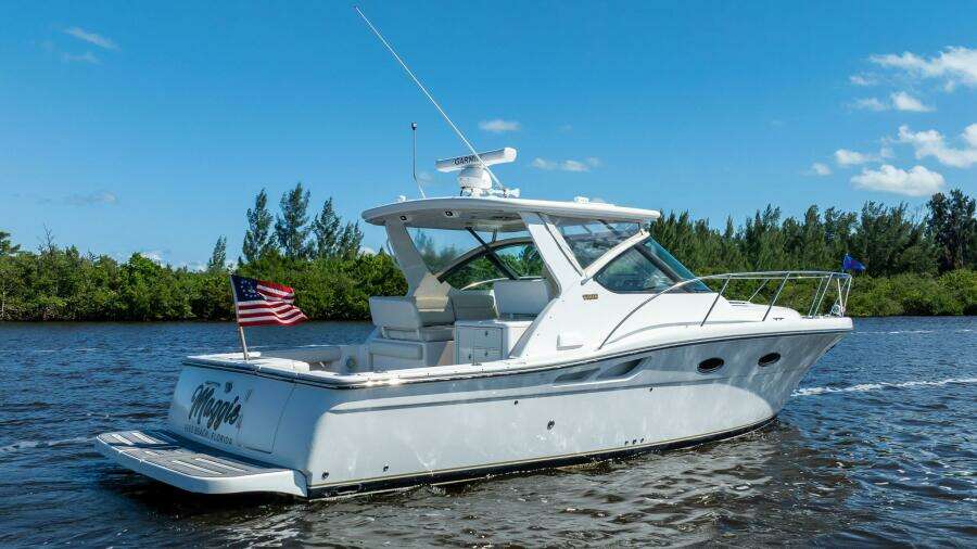 2005 Tiara Yachts 3200 Open