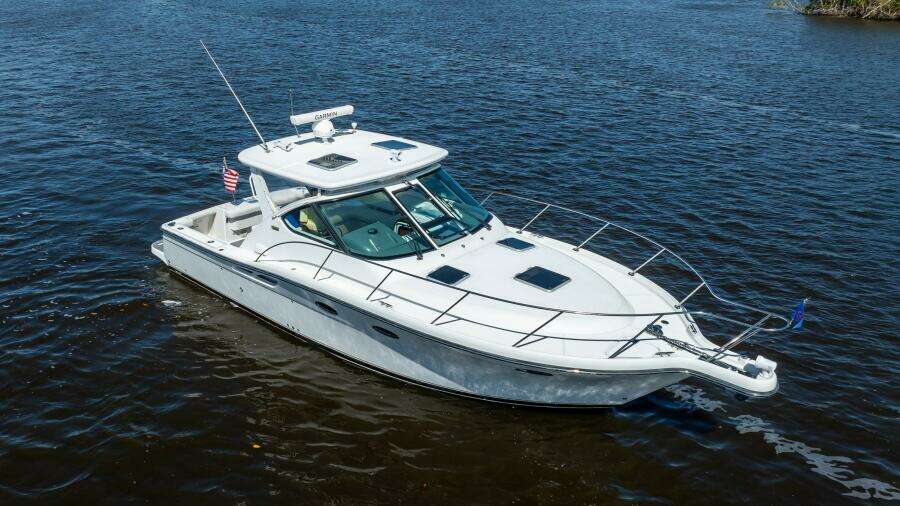 2005 Tiara Yachts 3200 Open