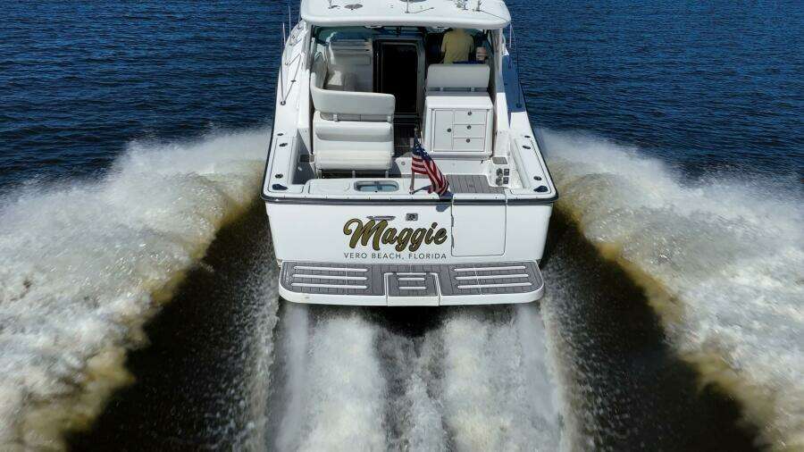 2005 Tiara Yachts 3200 Open