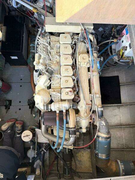 starboard engine