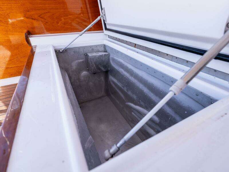 1981 Merritt 55 Convertible