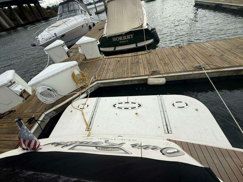 2001 Sea Ray 410 Sundancer