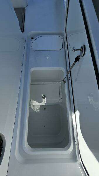 2025 Costa Custom 34SV