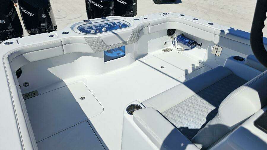 2025 Costa Custom 34SV