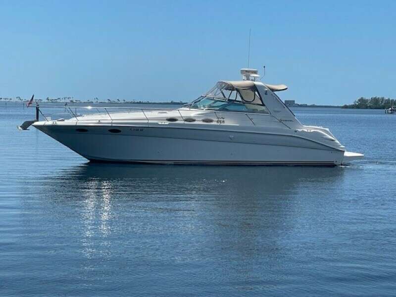 1998 Sea Ray 370 Sundancer