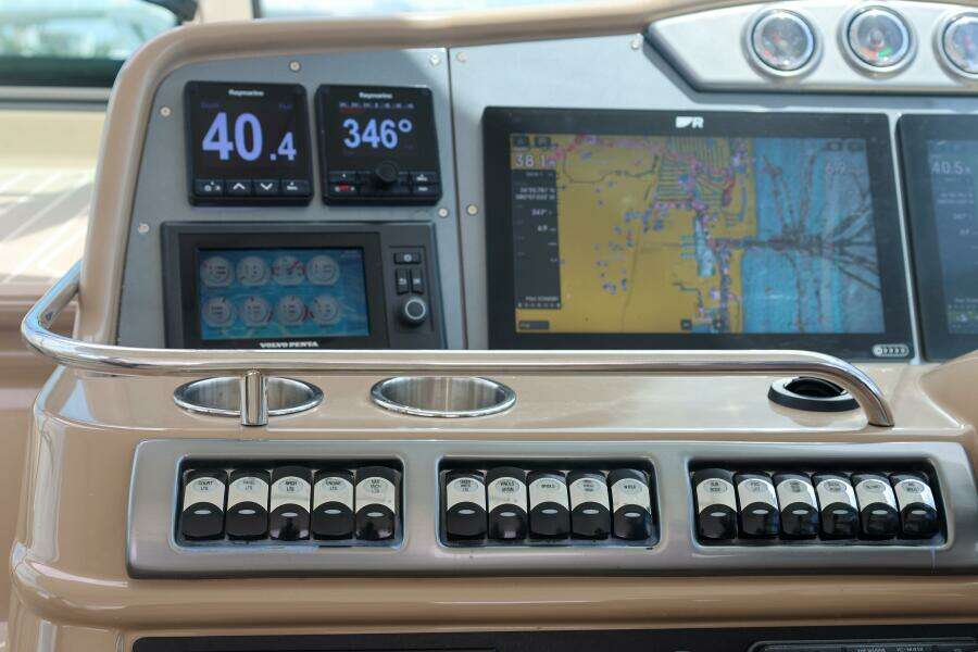 2013 Formula 45 Yacht