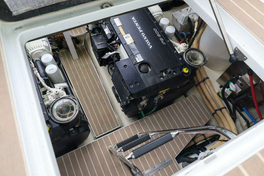 2013 Formula 45 Yacht
