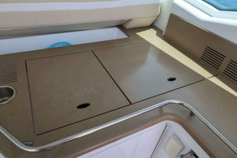 2013 Formula 45 Yacht