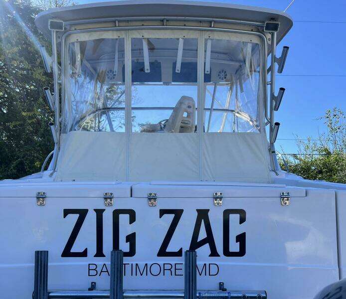 2004 Grady-White Express 330