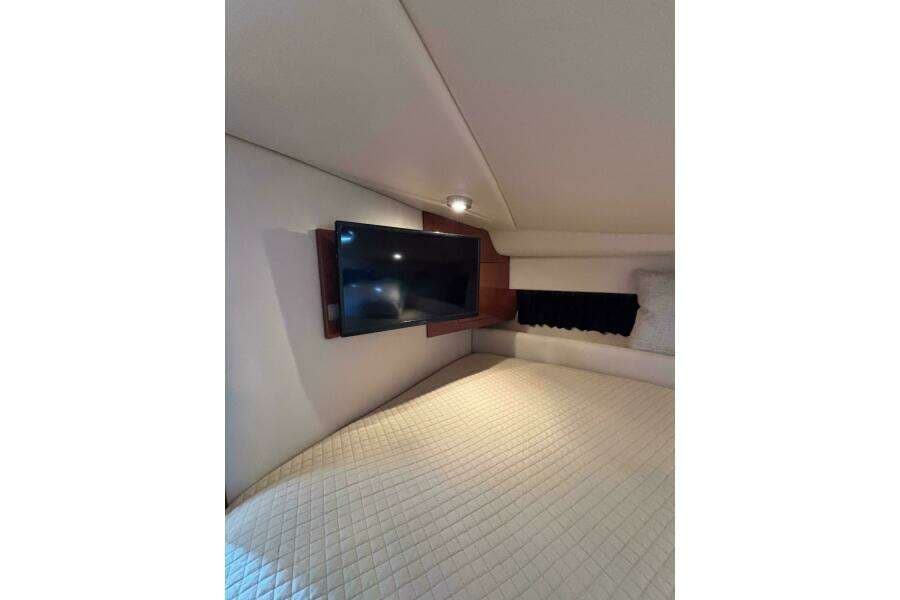 2007 Regal 3760 Sportyacht