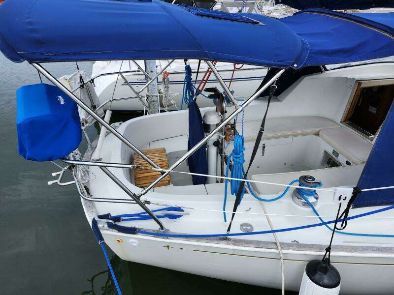 1982 C&C Landfall 35